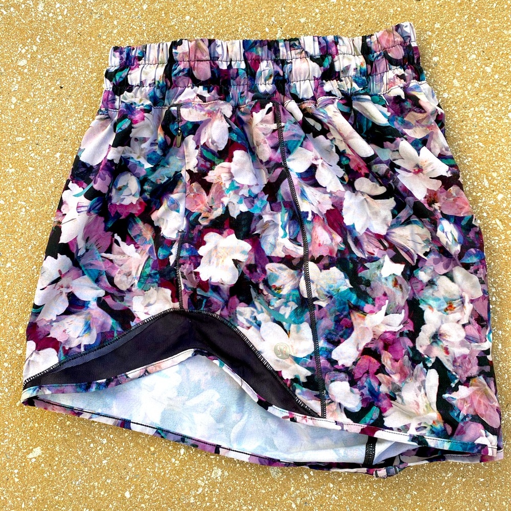 lululemon hotty hot shorts, 2.5 inch inseam